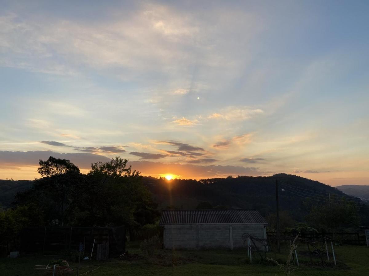 Sitio Alvorada - Paraiso Localizado No Circuito Das Aguas Paulista Ампару Экстерьер фото